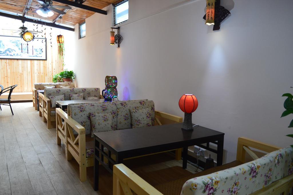 Buddy'S Hostel Гуейлин Екстериор снимка