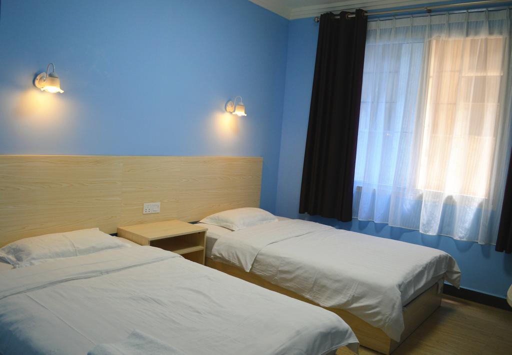 Buddy'S Hostel Гуейлин Екстериор снимка